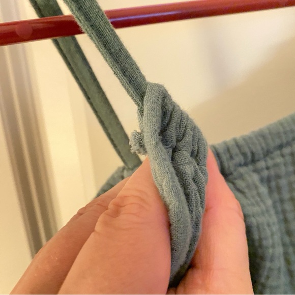 SHEIN green tunic with tie front, size M. - Picture 4 of 6